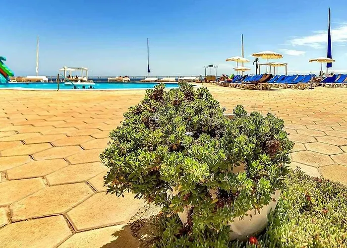 Elegante Con Vista Directa Al Mar 公寓