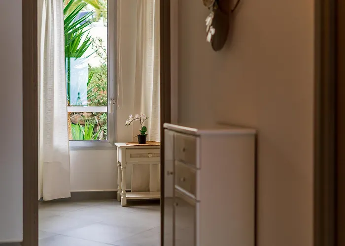 Elegante Con Vista Directa Al Mar Кальяо-Сальвахе