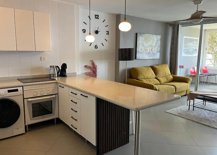 Апартаменты Elegante Con Vista Directa Al Mar *