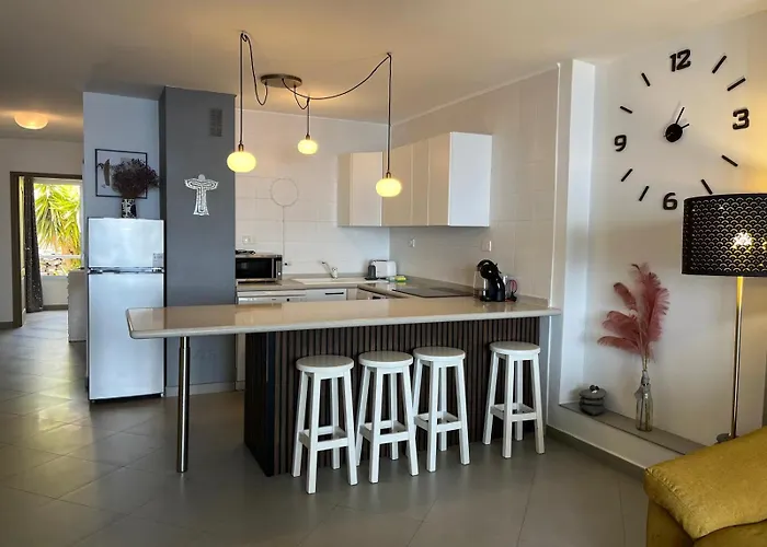 Elegante Con Vista Directa Al Mar